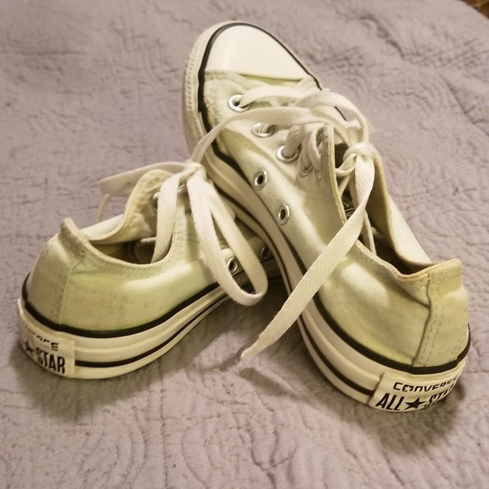 Converse Chucks - Picture 3 of 4